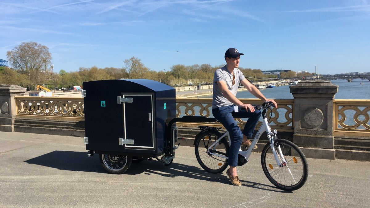 Vélo cargo ou remorque : que choisir pour transporter enfants et charges ?