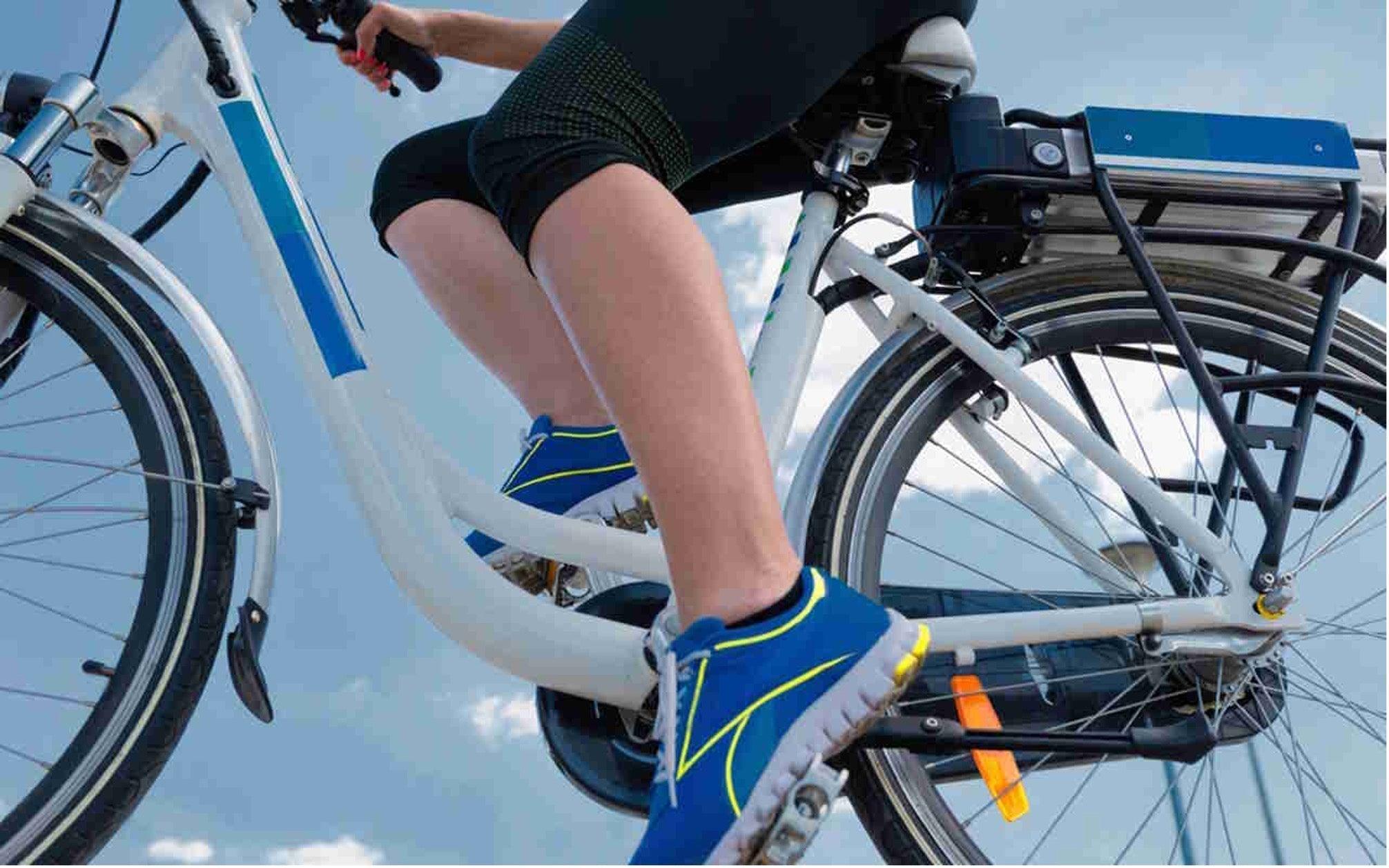 Quelle vitesse choisir pour un vélo électrique : 25 ou 45 km/h ?